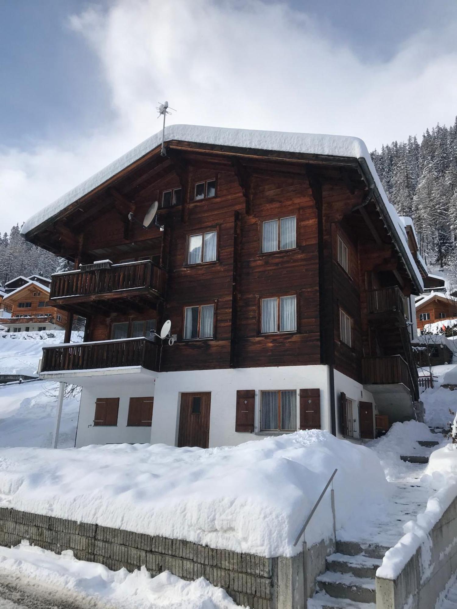 Ferienwohnung Im Chalet Boubou Wiler Extérieur photo